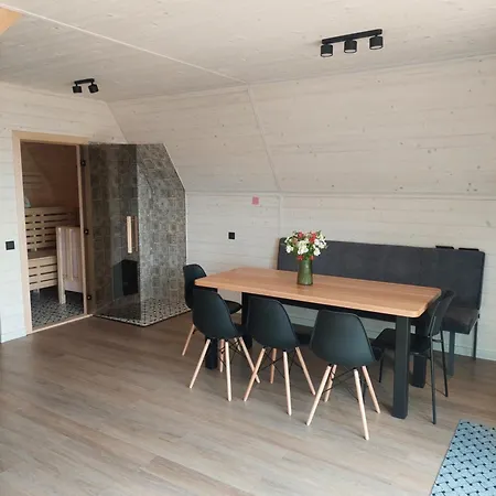Apartament Zatyshnyy Dvoryk затишний дворик