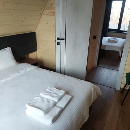 Apartament Zatyshnyy Dvoryk затишний дворик *
