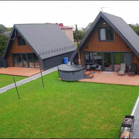 Zatyshnyy Dvoryk затишний дворик Apartament Kołomyja